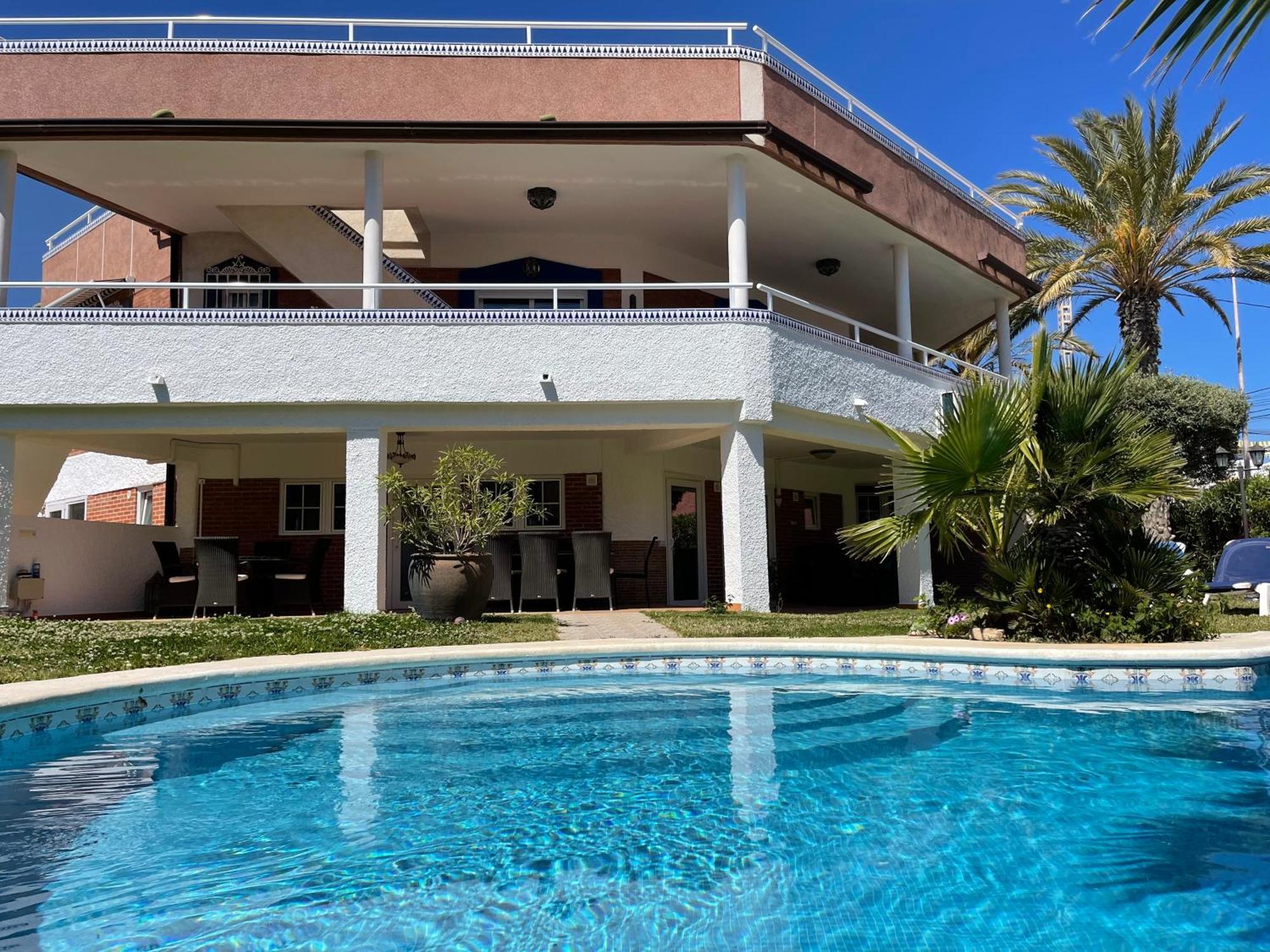 Bed and Breakfast Anna'S Garden Torrevieja Exterior foto